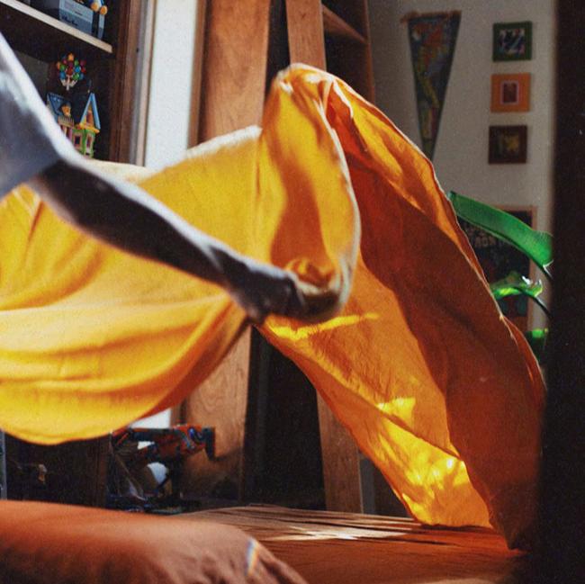 Bright yellow happy flat linen sheet